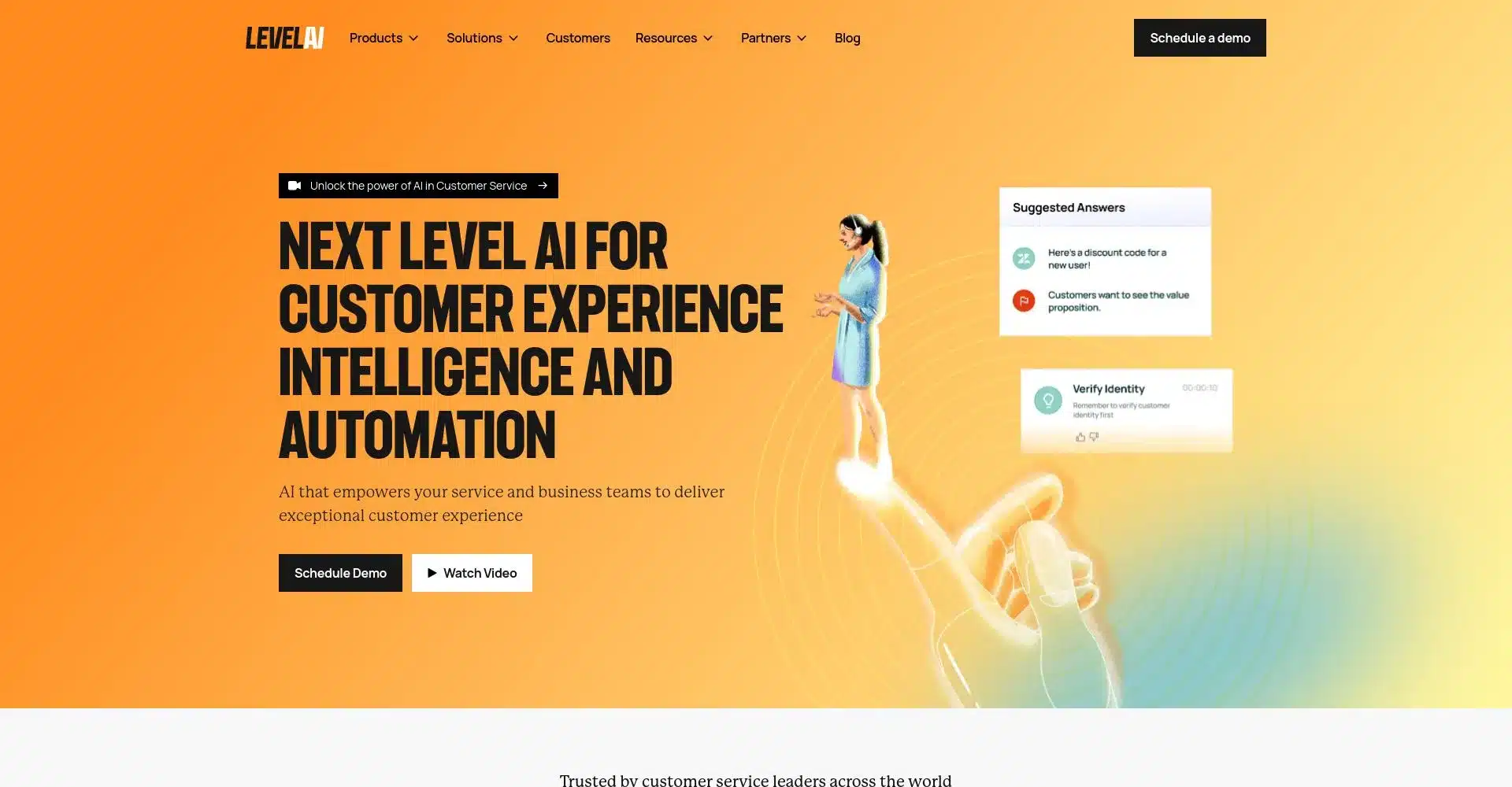 Captura de pantalla del sitio web Level AI destacando la experiencia del cliente y la automatización.
